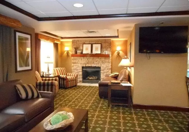 호텔 Holiday Inn Express Hocking Hills Logan, An Ihg