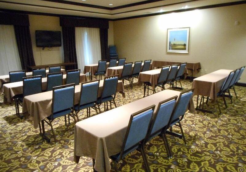 בית מלון כפרי Holiday Inn Express Washington Court House, An Ihg