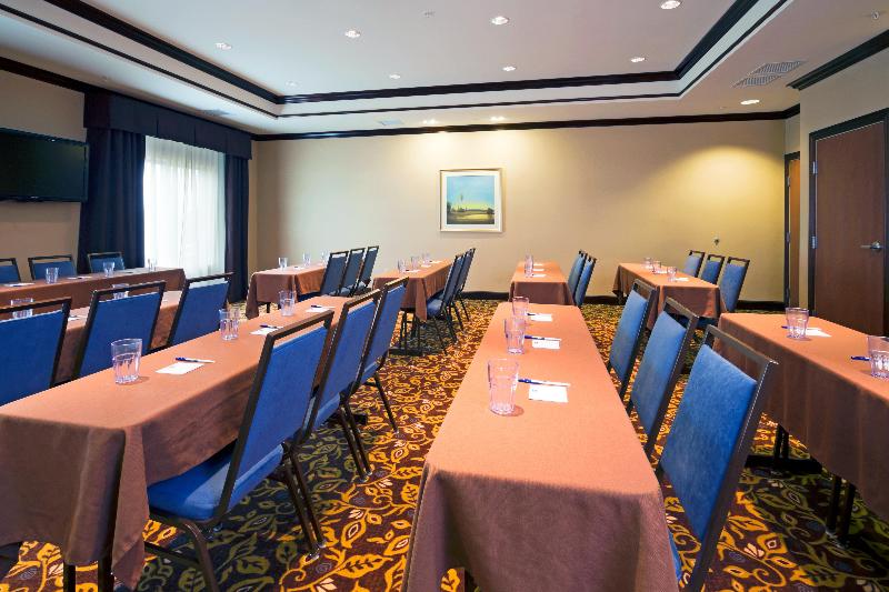 בית מלון כפרי Holiday Inn Express Washington Court House, An Ihg