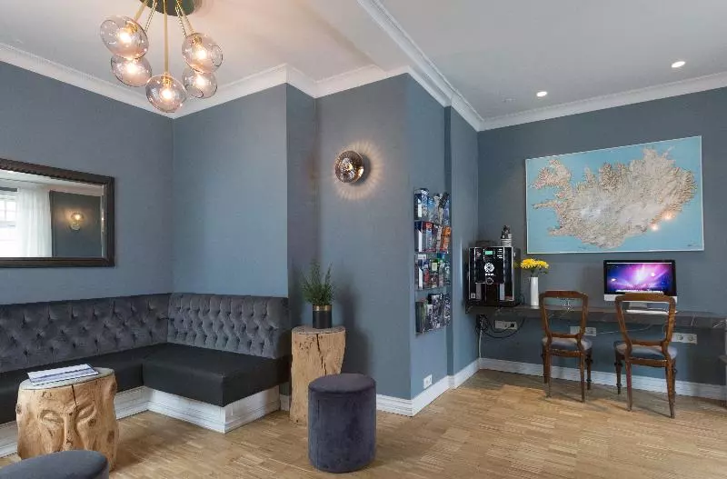 هتل Reykjavik Residence Apartment
