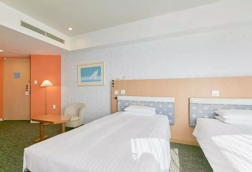 Отель Seagull Tenpozan Osaka