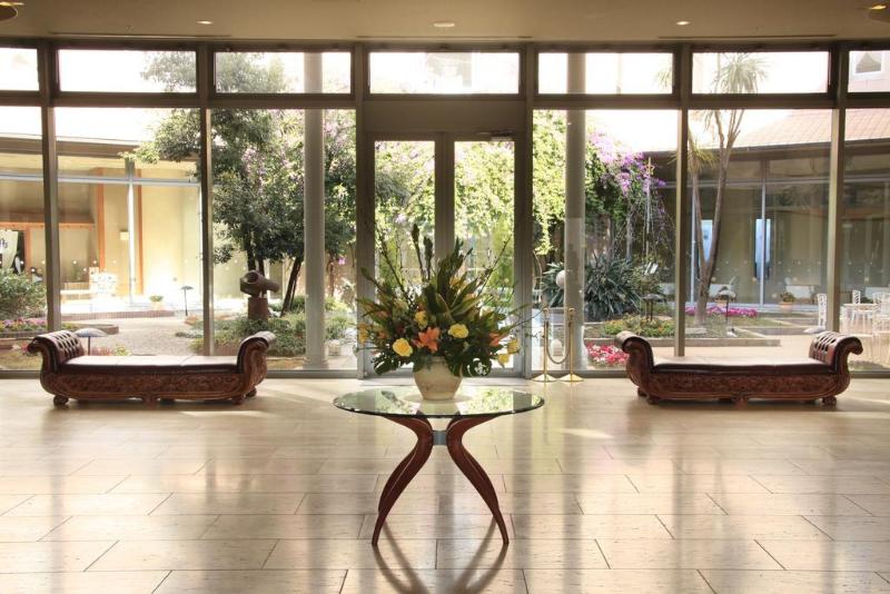 בית מלון כפרי Shirahama Coganoi Resort & Spa