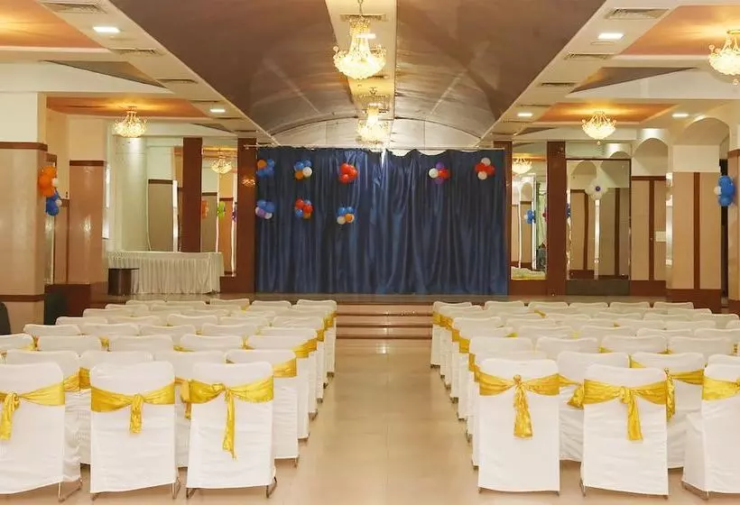 酒店 Treebo Indiana Pride