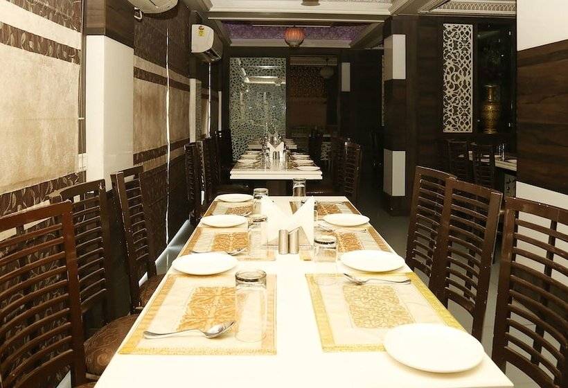 فندق Treebo Indiana Pride