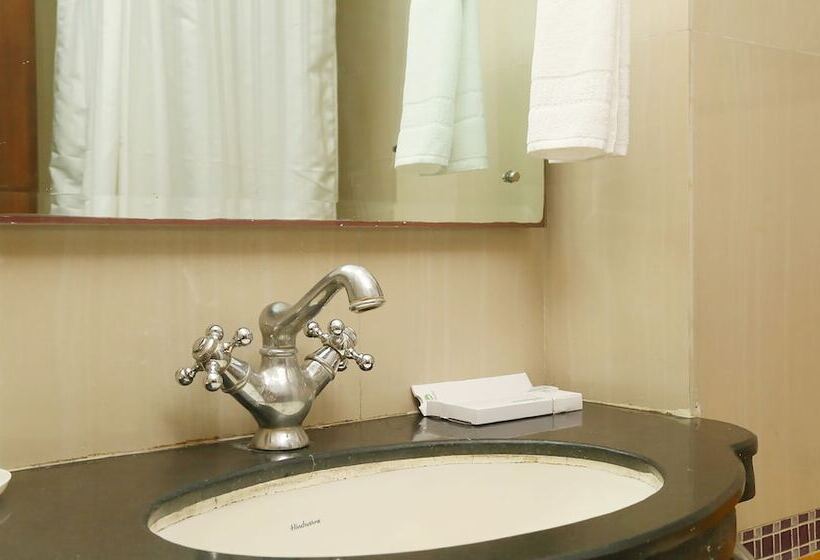 فندق Treebo Indiana Pride