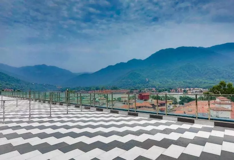 Отель Vasundhara Palace