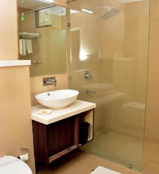 Hotel Vasundhara Palace