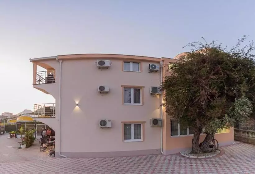 Villa Jadran Apartments