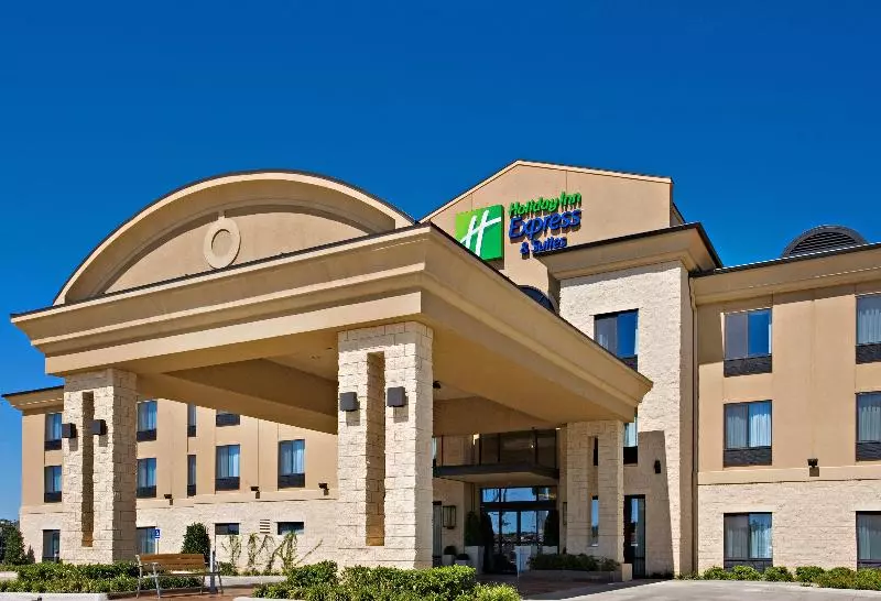 Holiday Inn Express Hotel & Suites Wichita Falls, An Ihg