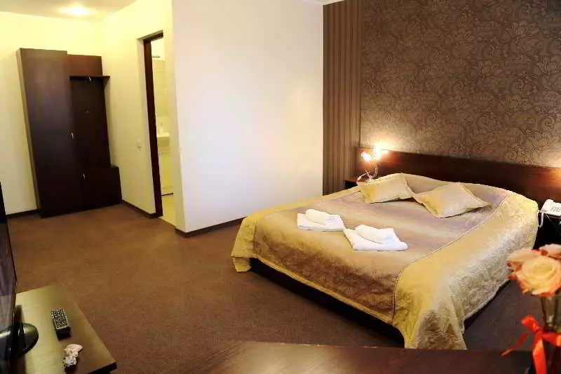 هتل Alanta Easy Kaunas