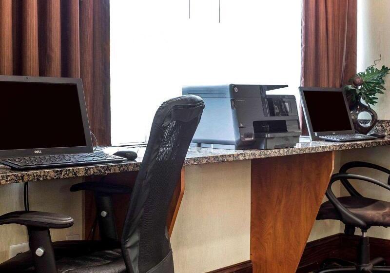 فندق Comfort Suites At Kennesaw State University