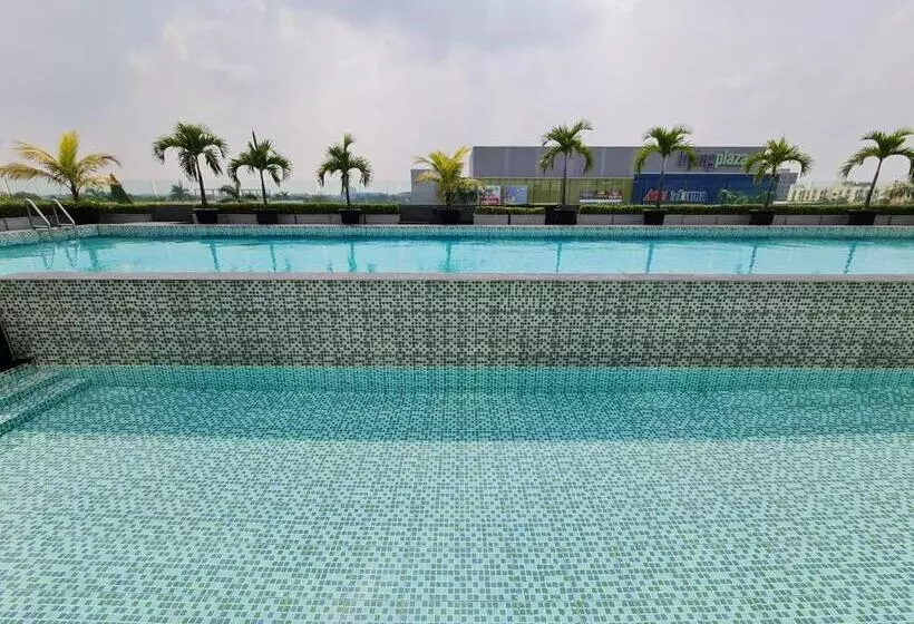 酒店 Grand Zuri Cikarang Jababeka