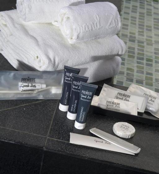 فندق Grand Zuri Cikarang Jababeka