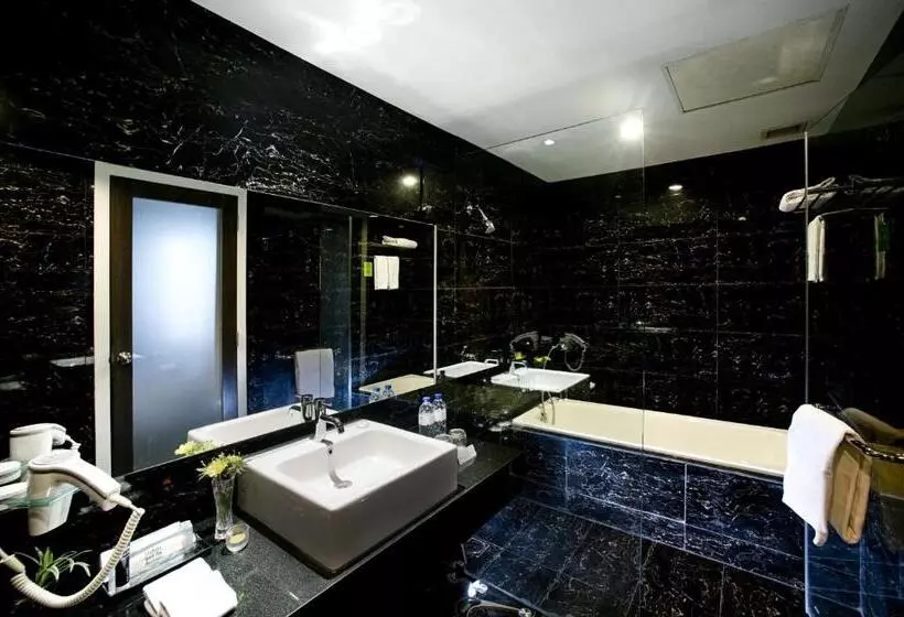 酒店 Grand Zuri Cikarang Jababeka