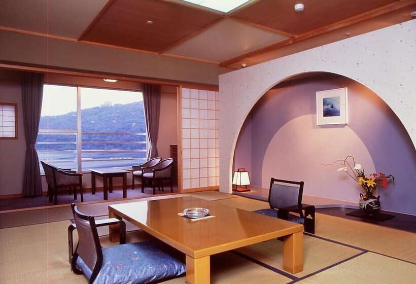 Hamanako Kanzanjionsen Hotel Kikusuitei