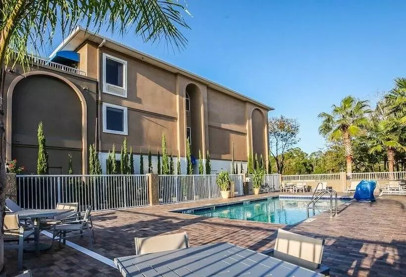 Hotel Holiday Inn Express Daytona Beach   Speedway, An Ihg