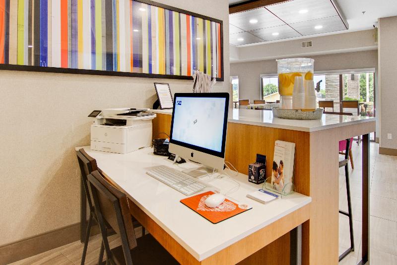 酒店 Holiday Inn Express Dublin, An Ihg