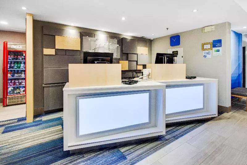 酒店 Holiday Inn Express Dublin, An Ihg