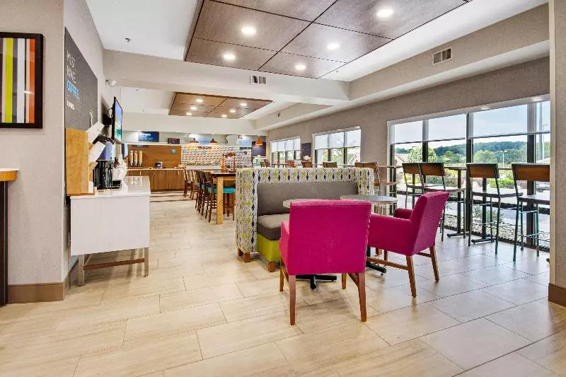 酒店 Holiday Inn Express Dublin, An Ihg