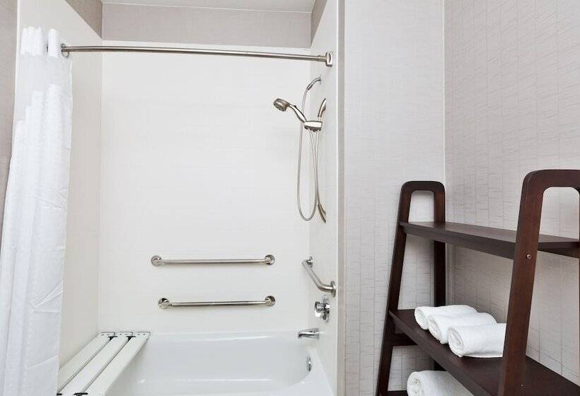 فندق Holiday Inn Express Palestine, An Ihg