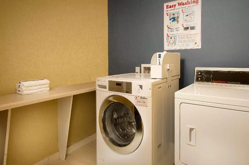 Holiday Inn Express Hotel & Suites Uvalde By Ihg