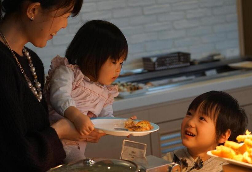 فندق Keihan Kyobashi Grande