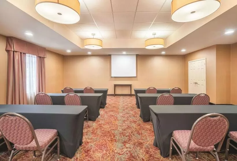 ホテル La Quinta By Wyndham Smyrna Tn Nashville