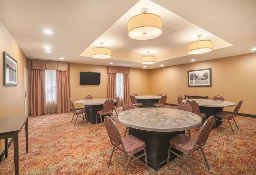 ホテル La Quinta By Wyndham Smyrna Tn Nashville