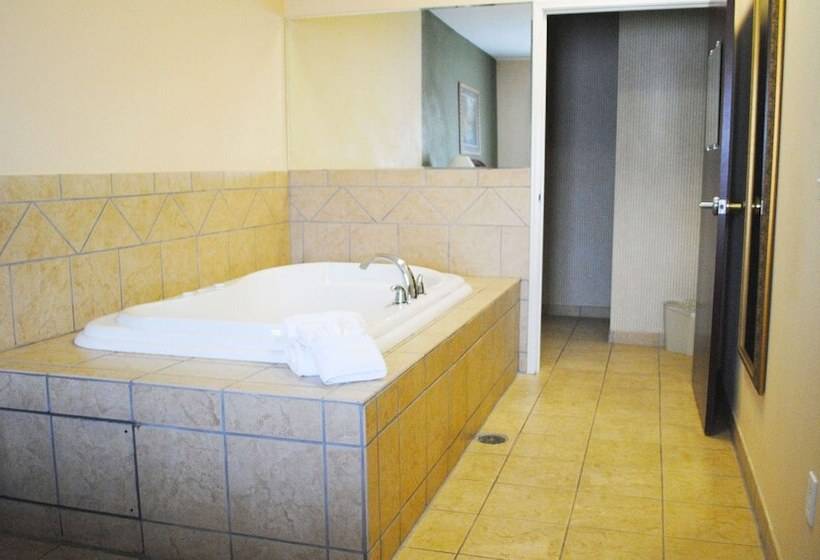 Magnuson Hotel Commerce