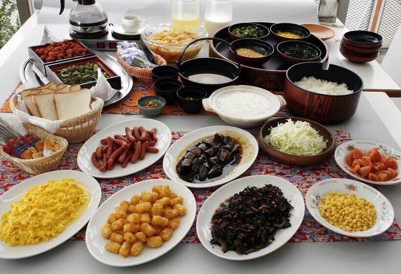 هتل Motobu Green Park And Golf Course