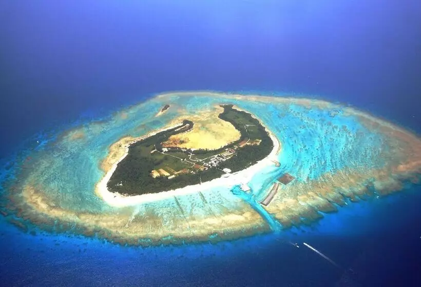 Hotel Motobu Green Park And Golf Course