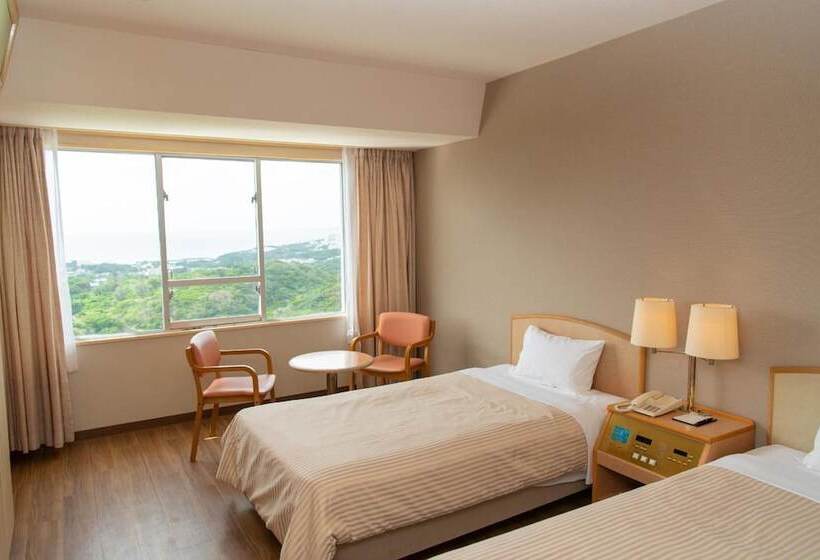 هتل Motobu Green Park And Golf Course