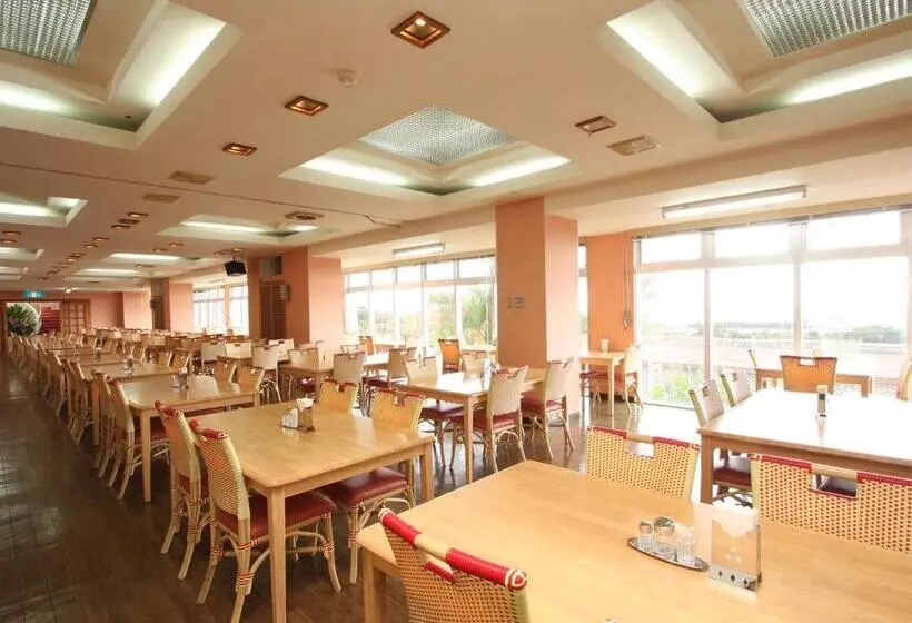 Hotel Motobu Green Park And Golf Course