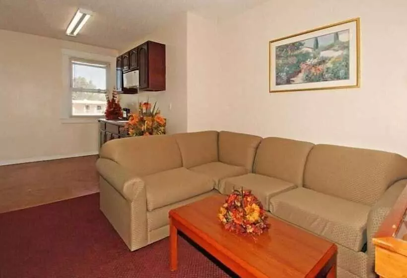 酒店 Regal Inn & Suites