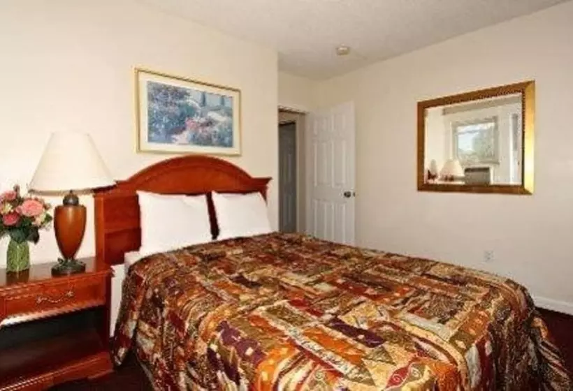 酒店 Regal Inn & Suites