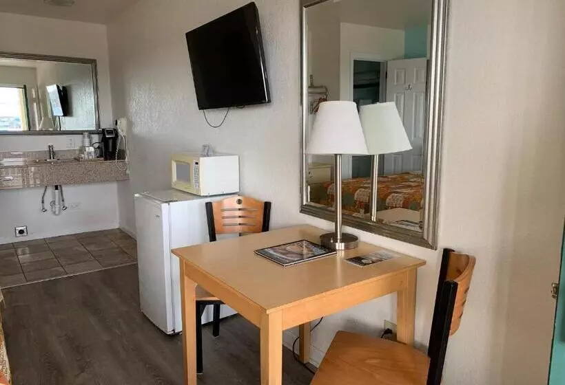 ホテル Sea Horse Inn And Cottages