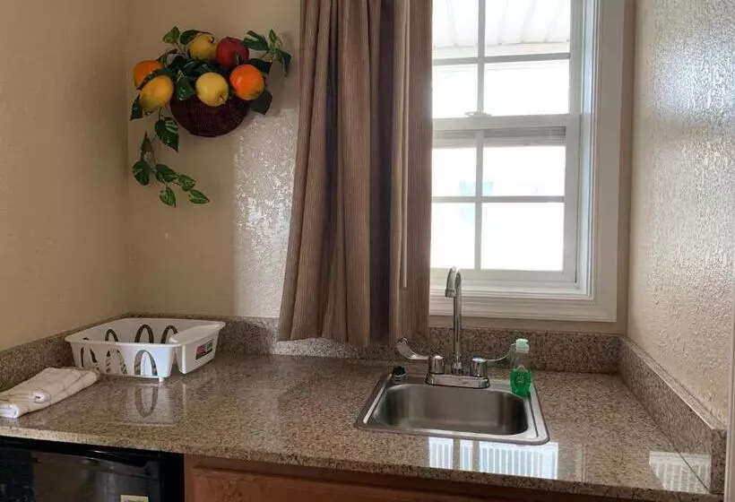 ホテル Sea Horse Inn And Cottages