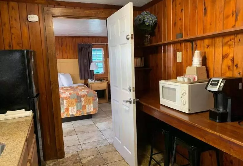 ホテル Sea Horse Inn And Cottages