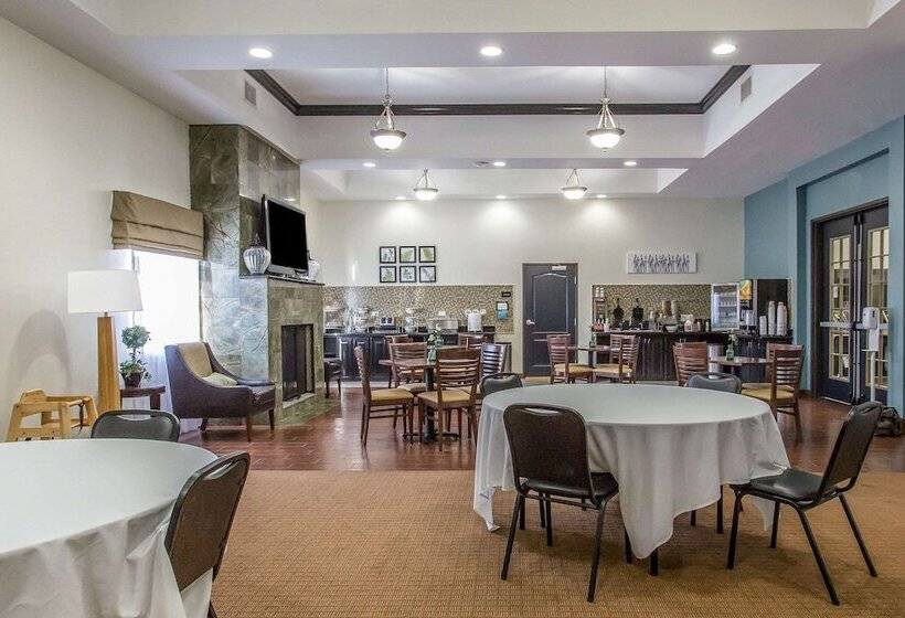 Отель Sleep Inn & Suites West Medical Center