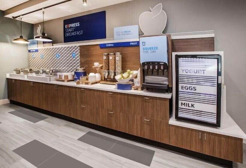 فندق Comfort Suites Mobile South Alabama University Area