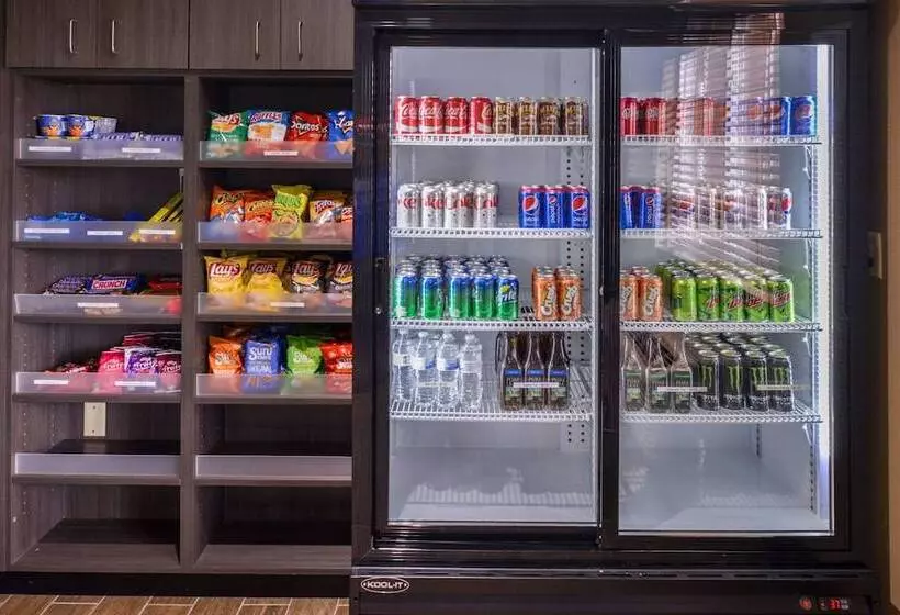 酒店 Studio 6 Lenexa Overland Park