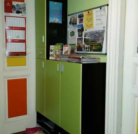 هتل The Georgehouse Hostel