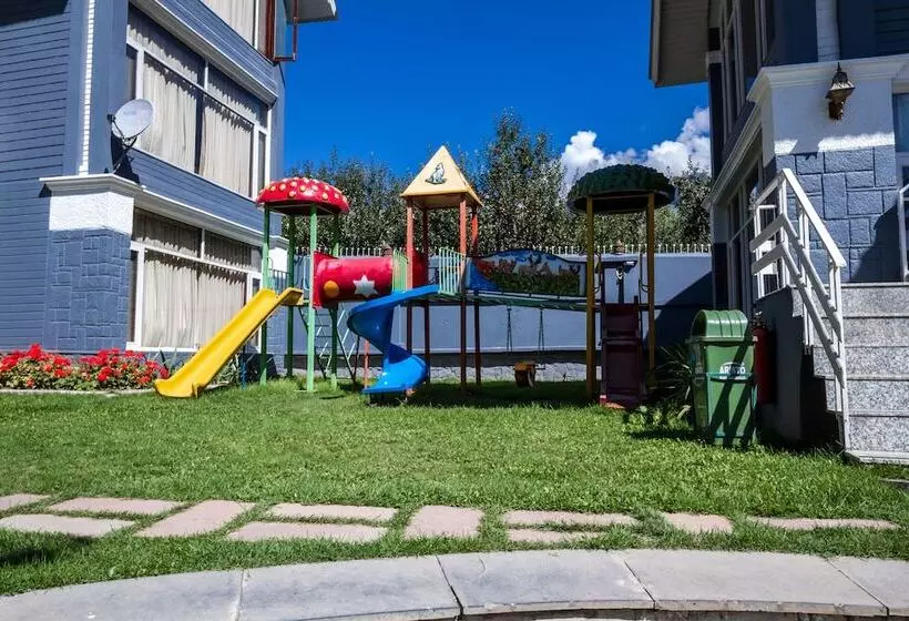 호텔 The Highland Park