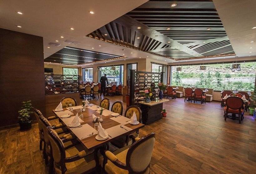 בית מלון כפרי The Highland Park