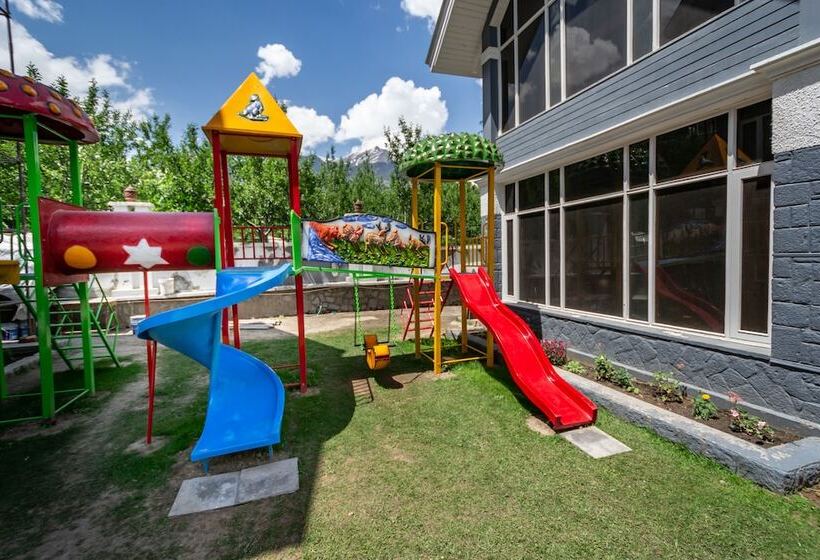 בית מלון כפרי The Highland Park