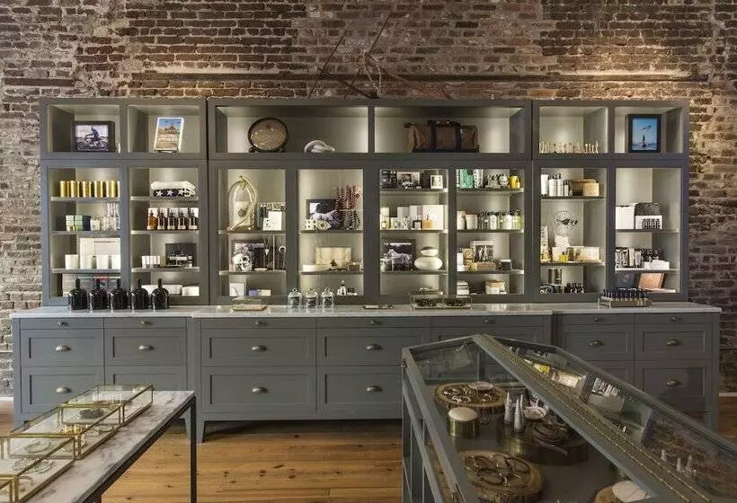 Hotel The Restoration