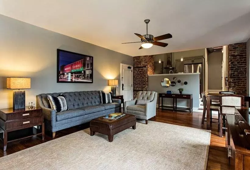 Hotel The Restoration