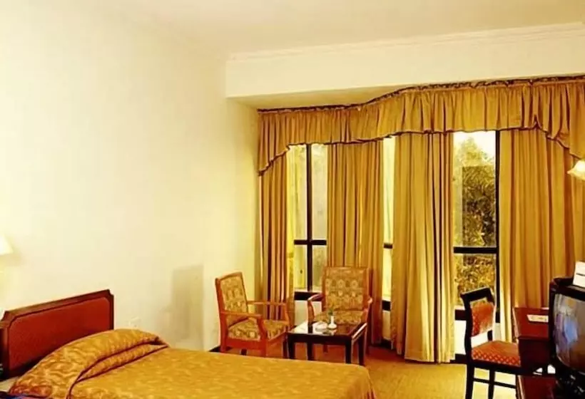 ホテル The Windsor Castle