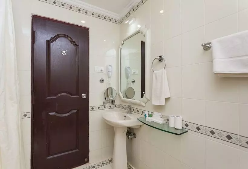 ホテル The Windsor Castle