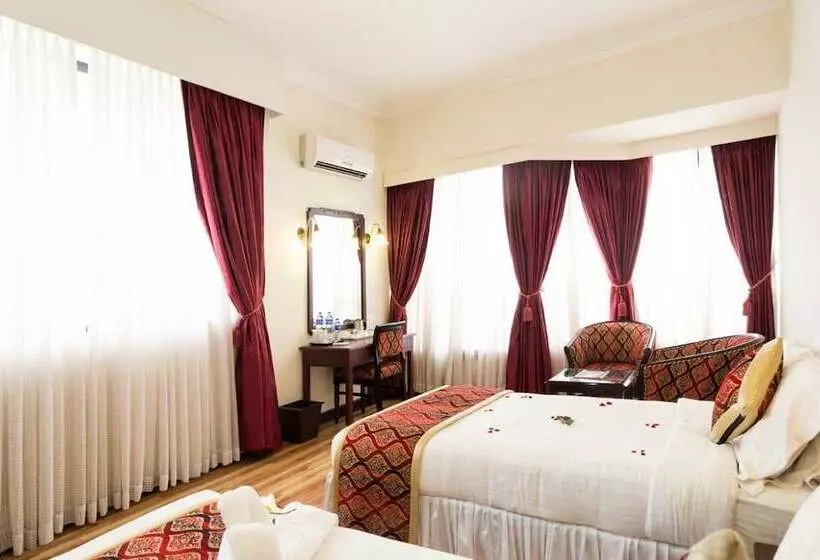 ホテル The Windsor Castle